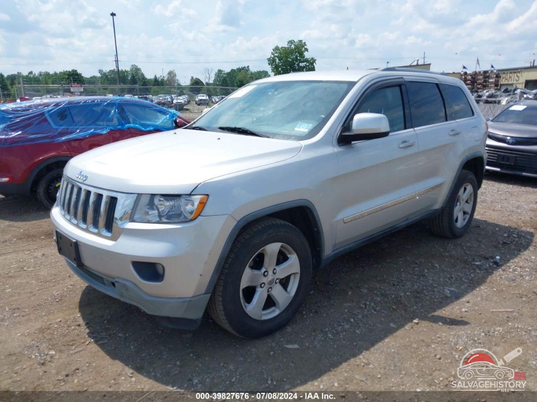 1C4RJFAG9CC132745 2012 JEEP GRAND CHEROKEE photo no. 2