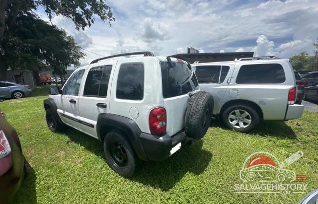 1J4GK48K02W310715 2002 JEEP LIBERTY photo no. 3