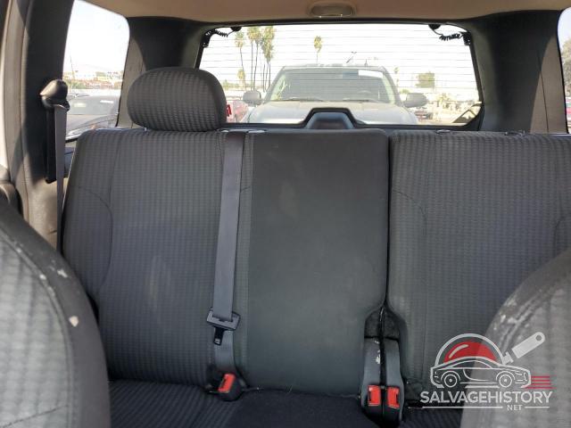1J4GK48K94W254809 2004 JEEP LIBERTY photo no. 10