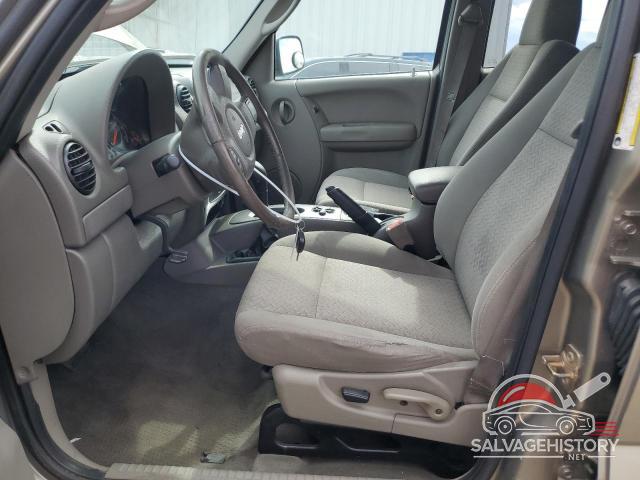 1J4GL38K05W561942 2005 JEEP LIBERTY photo no. 7