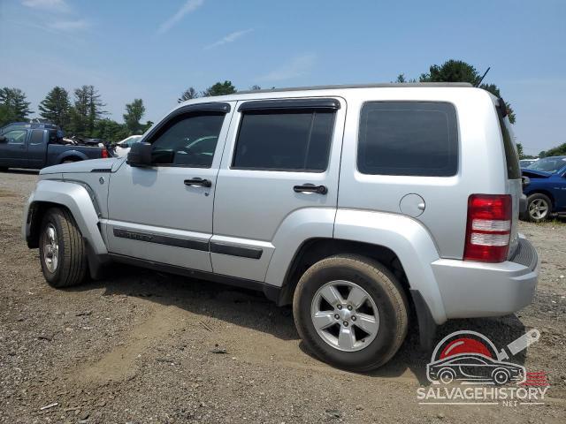 1C4PJMAK1CW151398 2012 JEEP LIBERTY photo no. 2