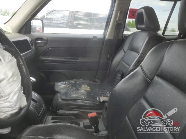 1J4NF2GBXAD656895 2010 JEEP PATRIOT photo no. 7