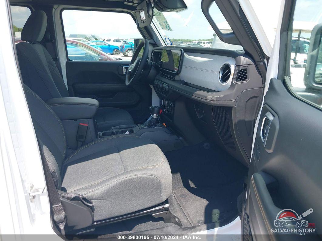 1C4RJXP64RW270057 2024 JEEP WRANGLER photo no. 5