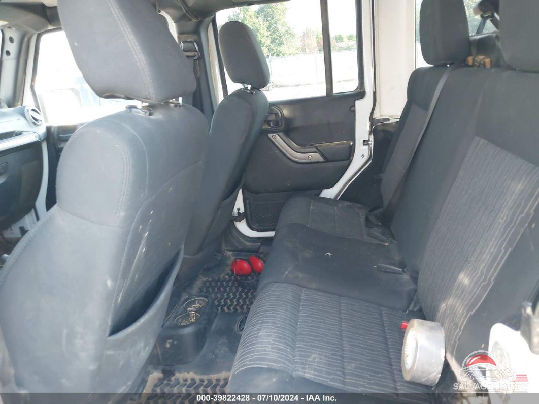 1J4BA3H18BL626332 2011 JEEP WRANGLER UNLIMITED photo no. 8