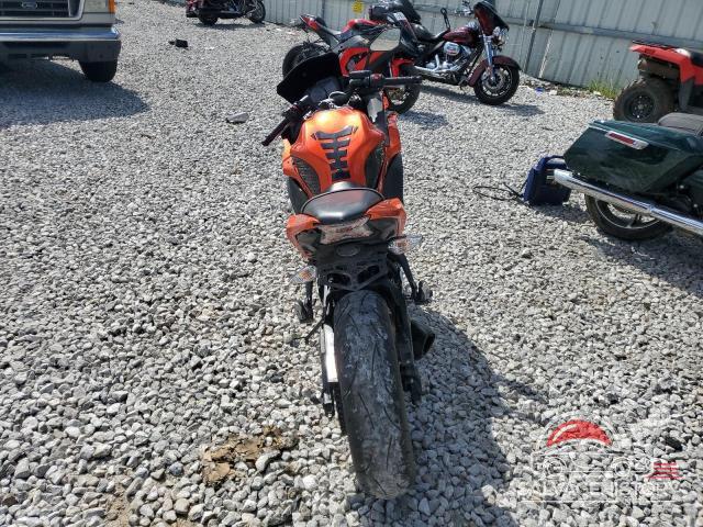 JKAEXEJ12HDA01299 2017 KAWASAKI EX650 J photo no. 4