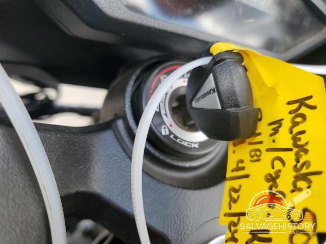 ML5EXGG12RDA05146 2024 KAWASAKI NINJA 500 photo no. 8