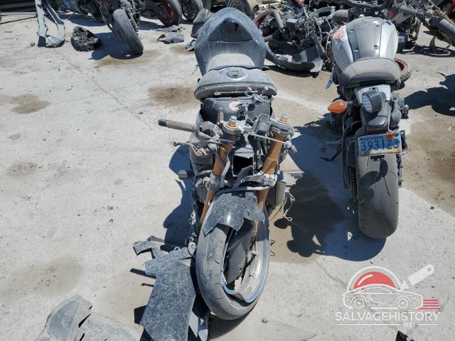 JKBZXJC145A019798 2005 KAWASAKI ZX636 C1 photo no. 2