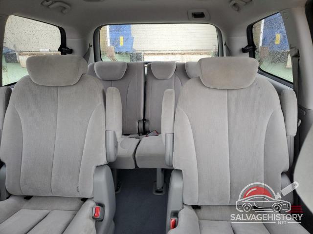 KNDMB233386213577 2008 KIA All Models photo no. 10