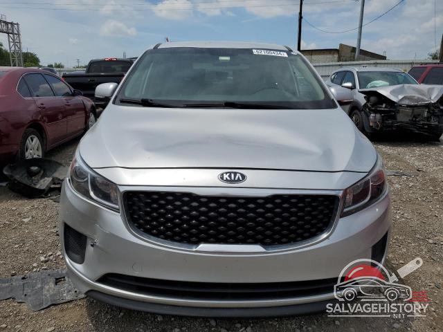 KNDMB5C15G6196084 2016 KIA All Models photo no. 5