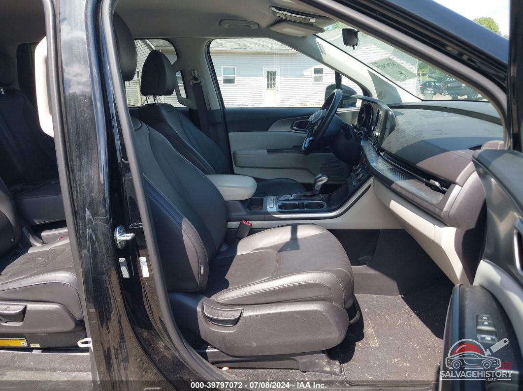 KNDNB4H39P6213168 2023 KIA CARNIVAL MPV photo no. 5