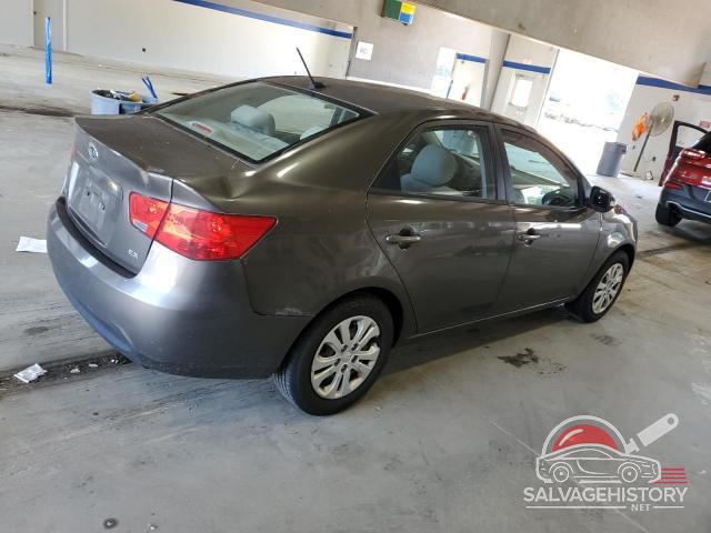 KNAFU4A23A5848106 2010 KIA FORTE photo no. 3