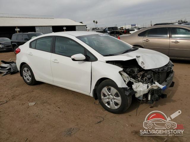 KNAFK4A65G5605544 2016 KIA FORTE photo no. 4