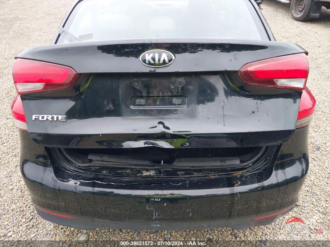 3KPFK4A74HE045811 2017 KIA FORTE photo no. 6