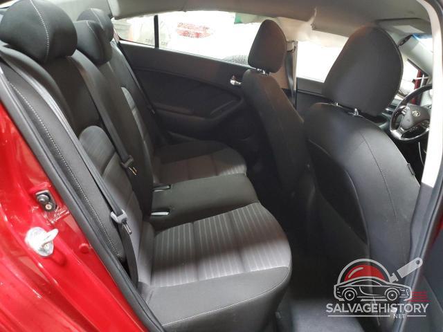 3KPFL4A73HE054755 2017 KIA FORTE photo no. 10
