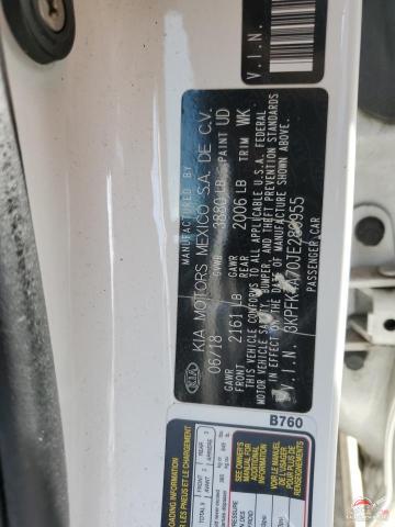 3KPFK4A70JE280955 2018 KIA FORTE photo no. 12