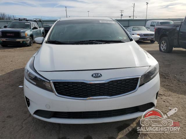 3KPFK4A70JE280955 2018 KIA FORTE photo no. 5