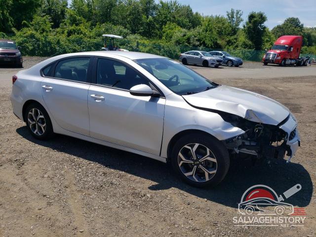 3KPF24AD6LE145469 2020 KIA FORTE photo no. 4