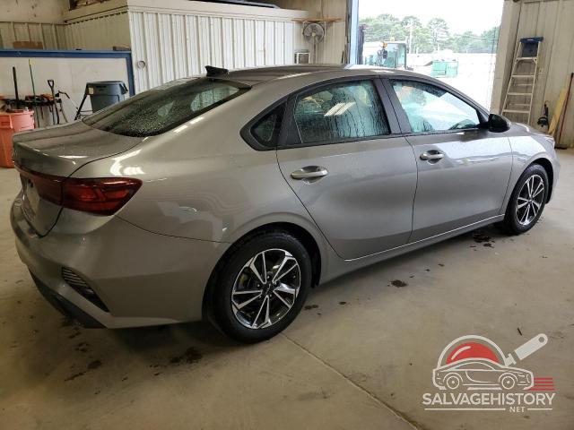 3KPF24AD0NE465549 2022 KIA FORTE photo no. 3