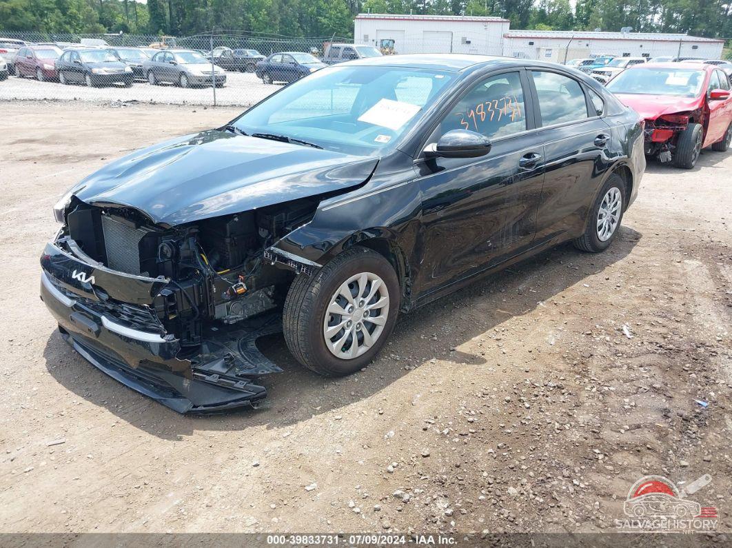 3KPF24AD5PE633088 2023 KIA FORTE photo no. 2