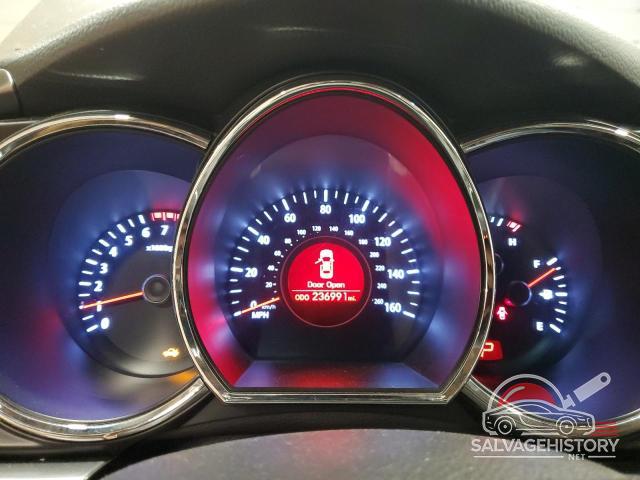 KNAGM4A79B5069956 2011 KIA OPTIMA photo no. 9