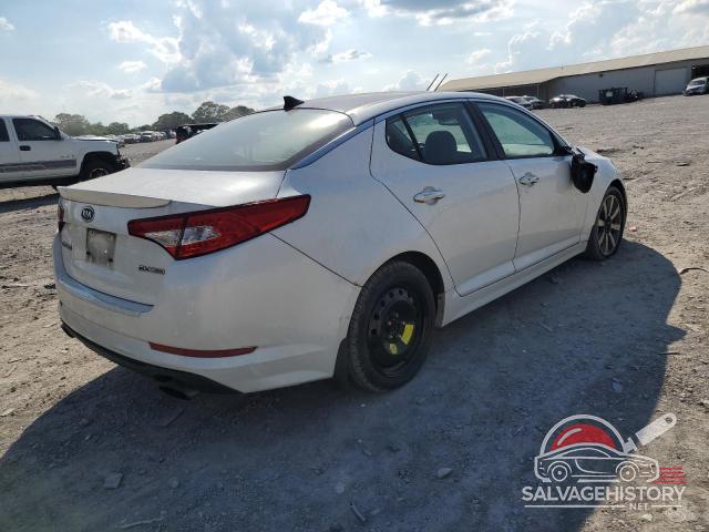 KNAGR4A64B5140554 2011 KIA OPTIMA photo no. 3