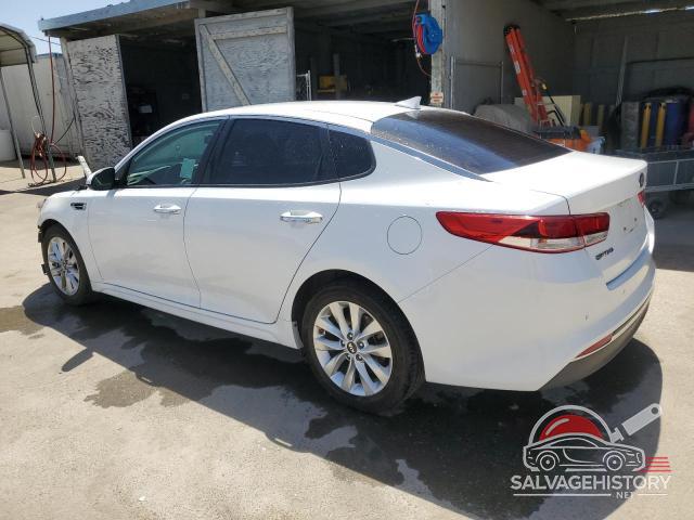 5XXGT4L32JG259964 2018 KIA OPTIMA photo no. 2
