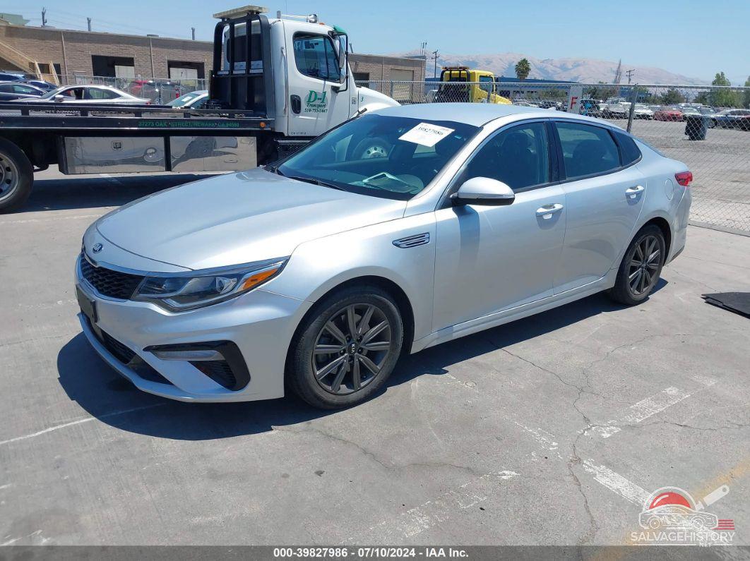 5XXGU4L13KG310093 2019 KIA OPTIMA photo no. 2