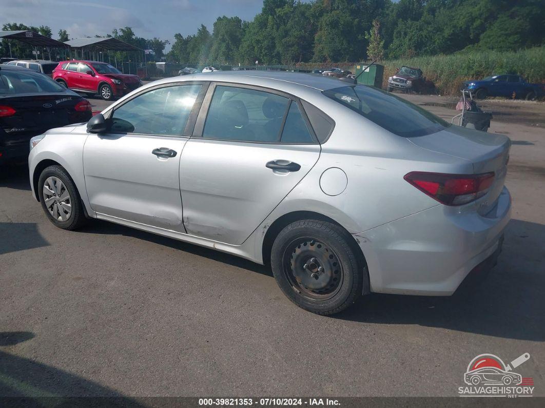 3KPA24AB2JE078844 2018 KIA RIO photo no. 3
