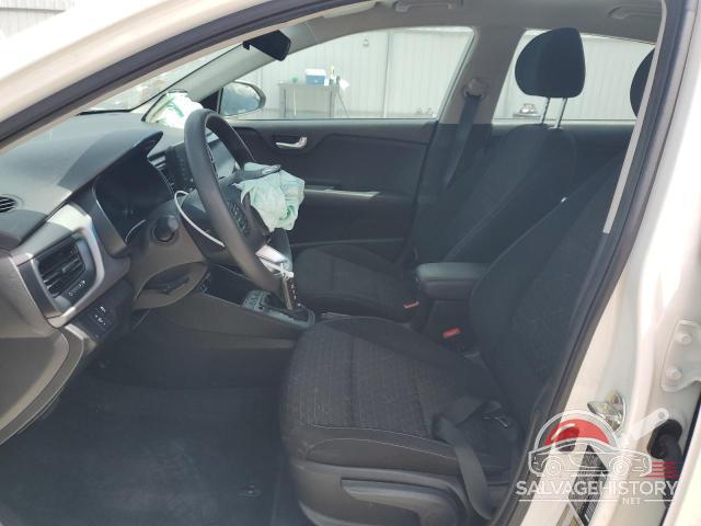 3KPA24AB3JE086564 2018 KIA RIO photo no. 7