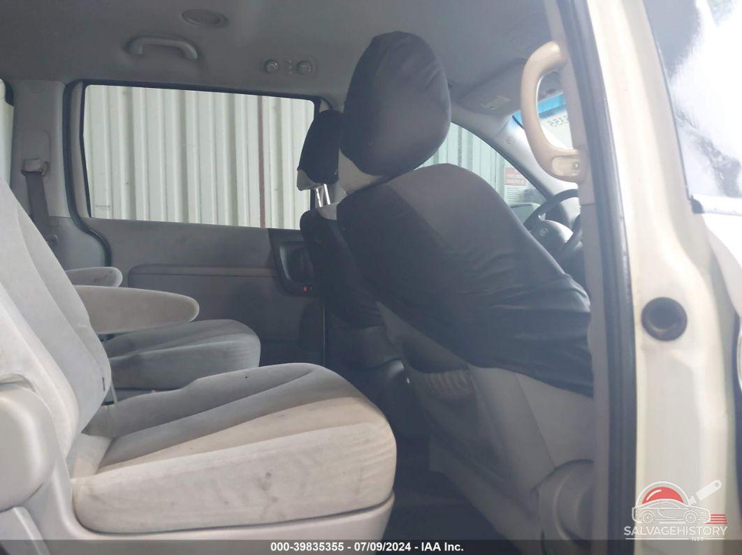 KNDMB233386241136 2008 KIA SEDONA photo no. 8