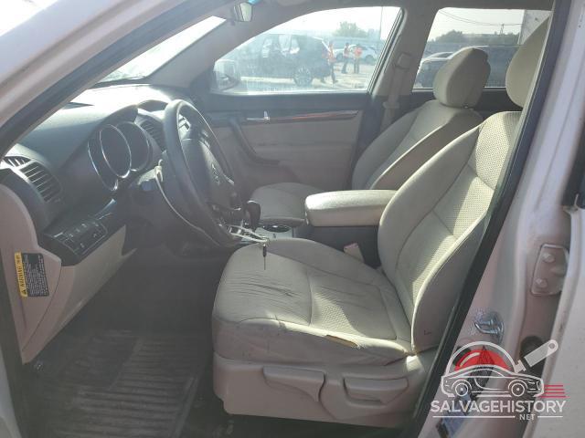 5XYKTDA24BG105757 2011 KIA SORENTO photo no. 7