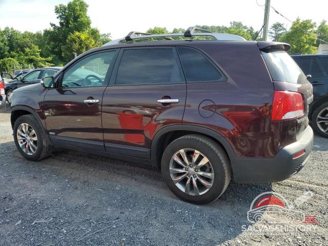 5XYKUDA21BG055025 2011 KIA SORENTO photo no. 2