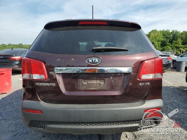 5XYKUDA21BG055025 2011 KIA SORENTO photo no. 6