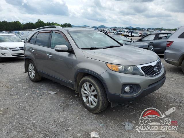 5XYKUDA22BG091354 2011 KIA SORENTO photo no. 4