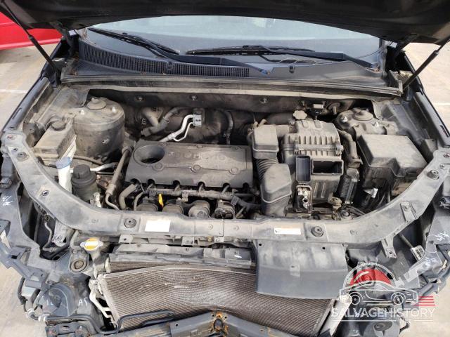 5XYKT3A19CG268231 2012 KIA SORENTO photo no. 11