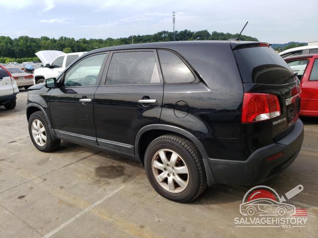 5XYKT3A19CG268231 2012 KIA SORENTO photo no. 2