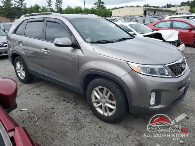 5XYKT3A62FG575594 2015 KIA SORENTO photo no. 4