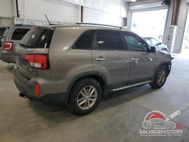 5XYKT3A69FG588410 2015 KIA SORENTO photo no. 3