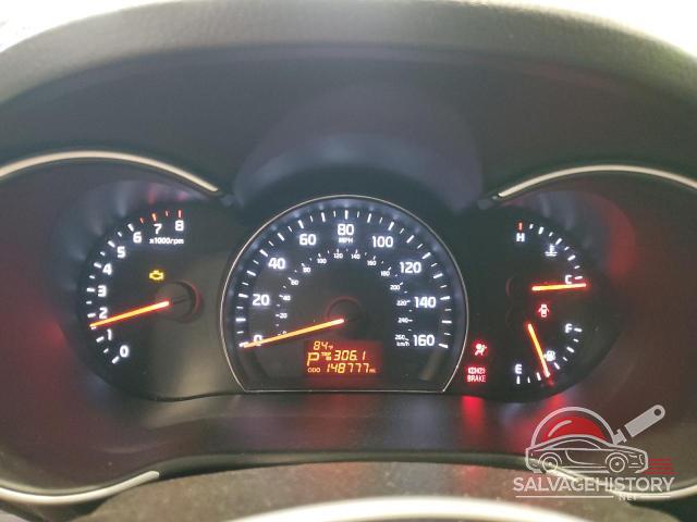 5XYKT3A69FG588410 2015 KIA SORENTO photo no. 9