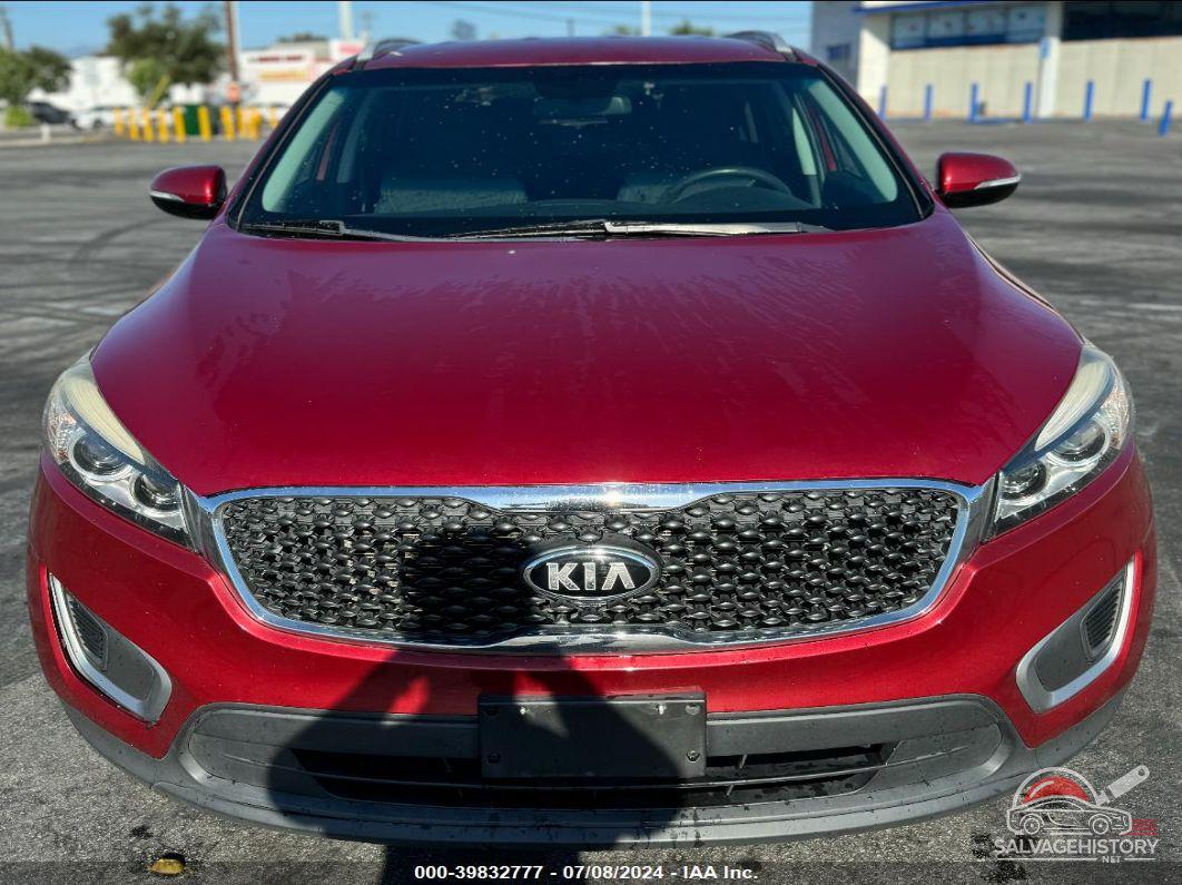 5XYPGDA50GG177194 2016 KIA SORENTO photo no. 6
