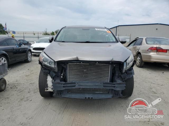 5XYPG4A3XHG205289 2017 KIA SORENTO photo no. 5