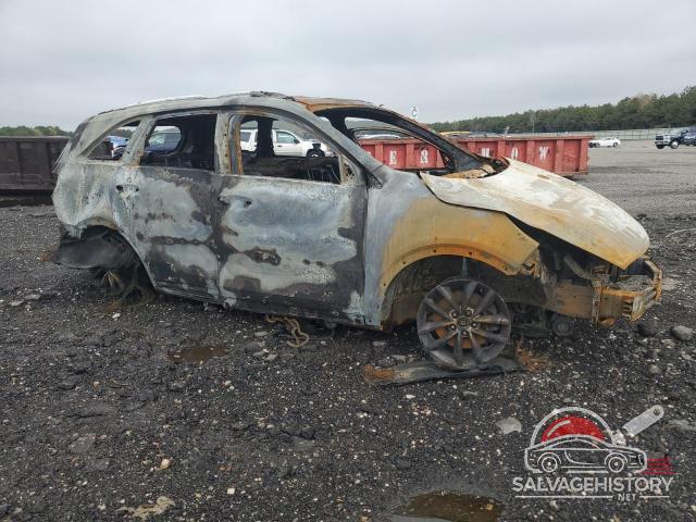 5XYPGDA52HG209807 2017 KIA SORENTO photo no. 4
