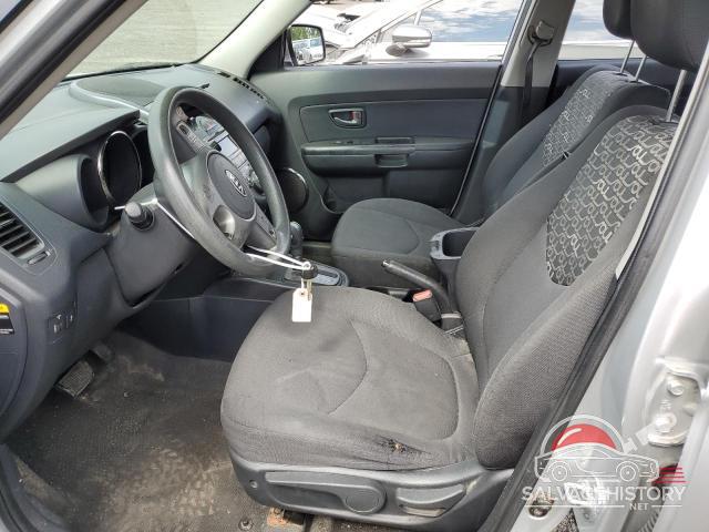 KNDJT2A27A7703935 2010 KIA SOUL photo no. 7