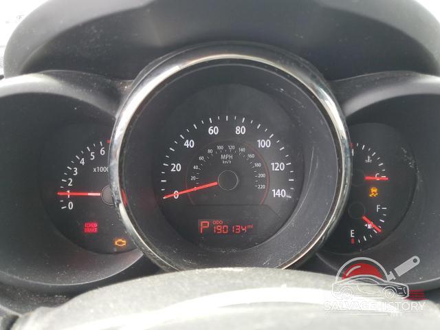 KNDJT2A27A7703935 2010 KIA SOUL photo no. 9