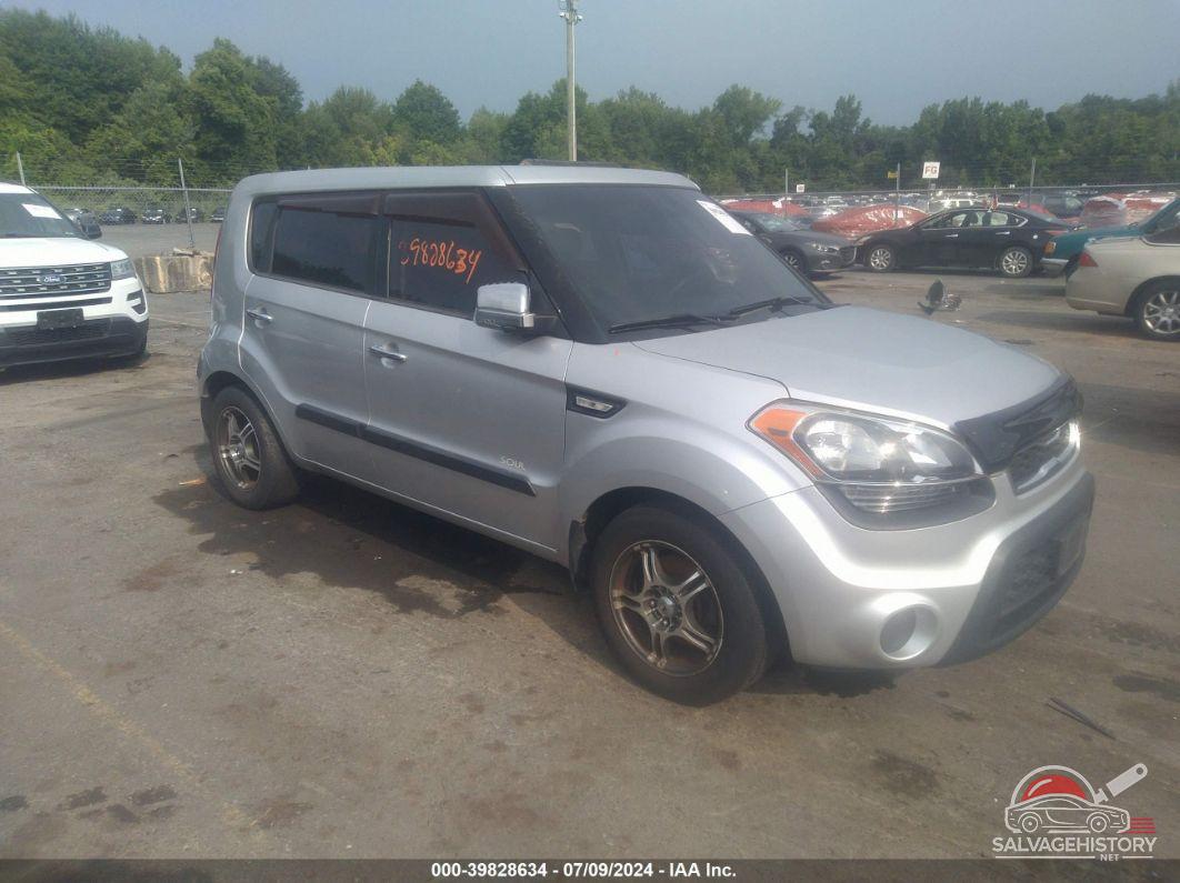 KNDJT2A50C7384987 2012 KIA SOUL photo no. 17