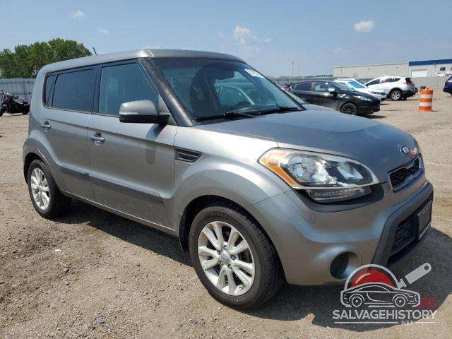 KNDJT2A69D7554774 2013 KIA SOUL photo no. 4