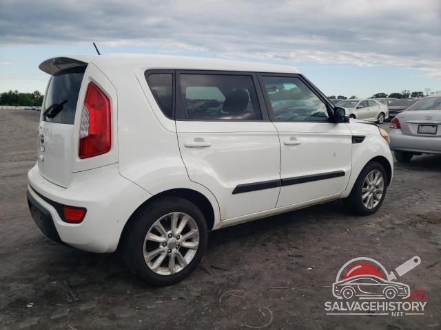 KNDJT2A6XD7493094 2013 KIA SOUL photo no. 3