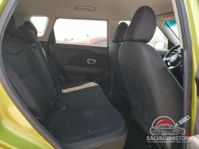KNDJN2A2XE7735763 2014 KIA SOUL photo no. 10