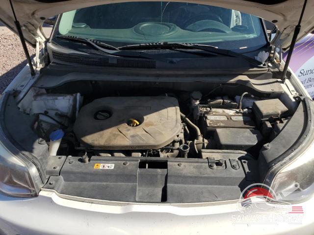 KNDJP3A59E7099072 2014 KIA SOUL photo no. 11