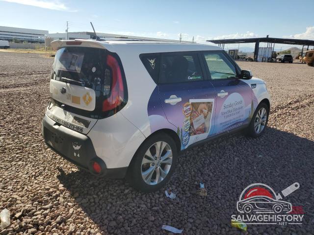 KNDJP3A59E7099072 2014 KIA SOUL photo no. 3